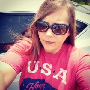 Meet your Posher, Ashley lynn